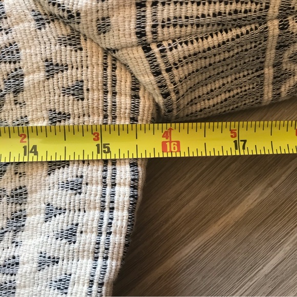 H&M Full Zip Modern Boho Embroidered Blazer w Shoulder Pads Sz 32 - Picture 9 of 11